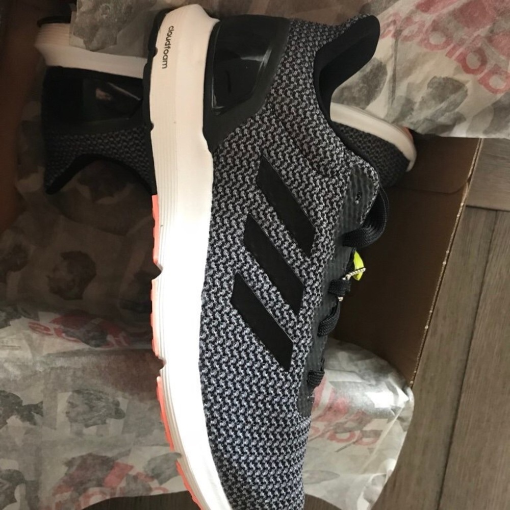 Adidas Women’s Cosmic 2 Running Shoe